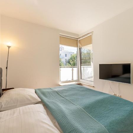 Aqua Marina Plaza-Basen Apartment เมียนซิดดรอแย ภายนอก รูปภาพ
