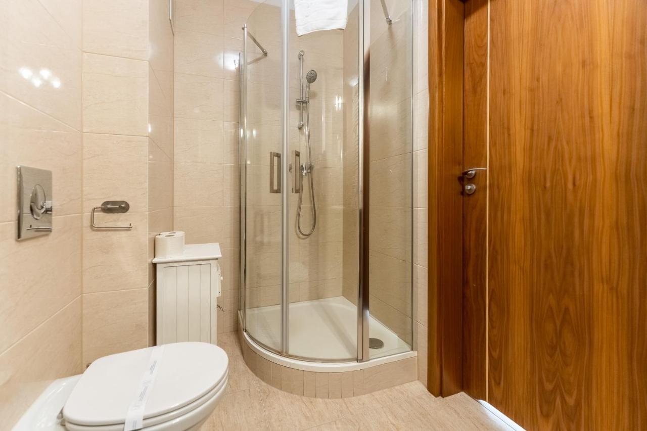 Aqua Marina Plaza-Basen Apartment เมียนซิดดรอแย ภายนอก รูปภาพ